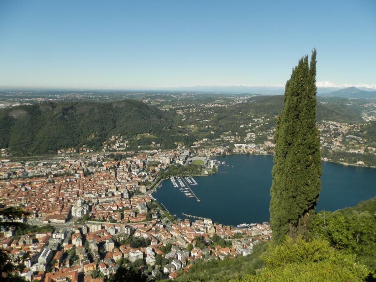 Il Sole, Grande Appartamento In Collina Brunate Exterior photo
