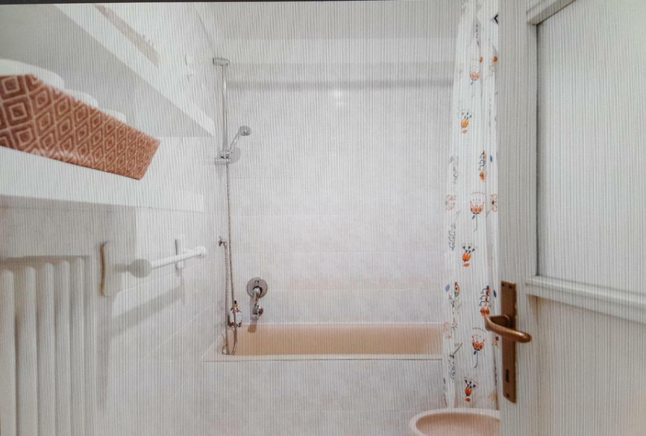 Il Sole, Grande Appartamento In Collina Brunate Exterior photo